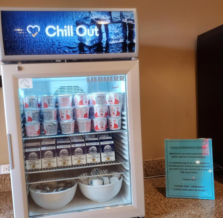 Comfort Inn & Suites Tempe Phoenix Sky Harbor Airport Bagian luar foto