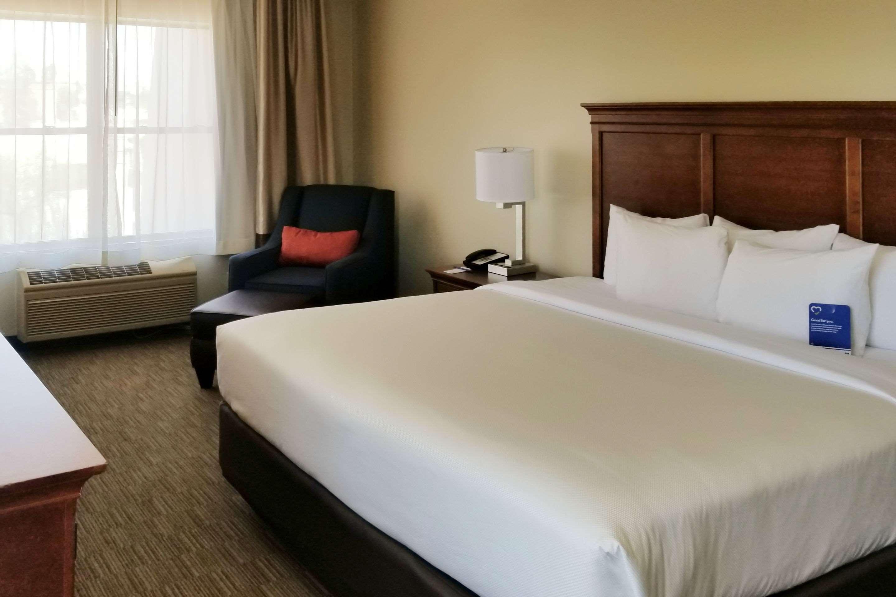 Comfort Inn & Suites Tempe Phoenix Sky Harbor Airport Bagian luar foto