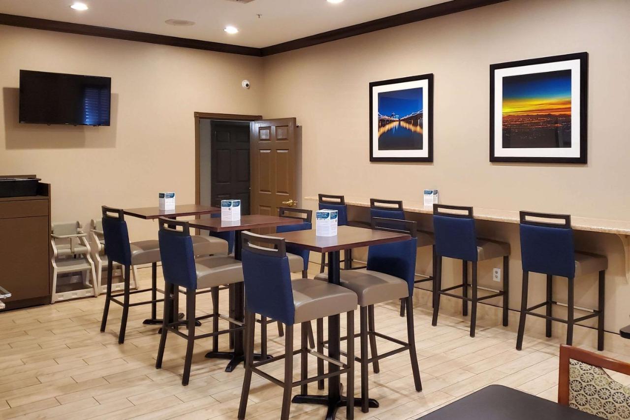 Comfort Inn & Suites Tempe Phoenix Sky Harbor Airport Bagian luar foto