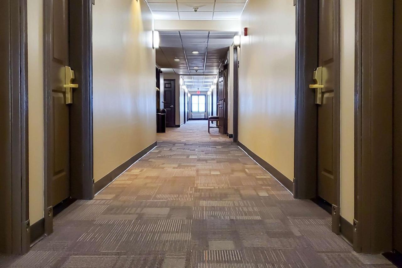 Comfort Inn & Suites Tempe Phoenix Sky Harbor Airport Bagian luar foto