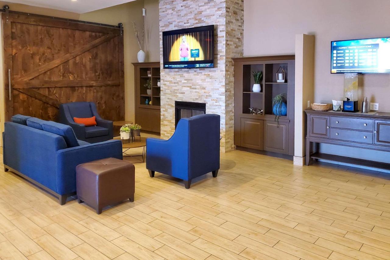 Comfort Inn & Suites Tempe Phoenix Sky Harbor Airport Bagian luar foto