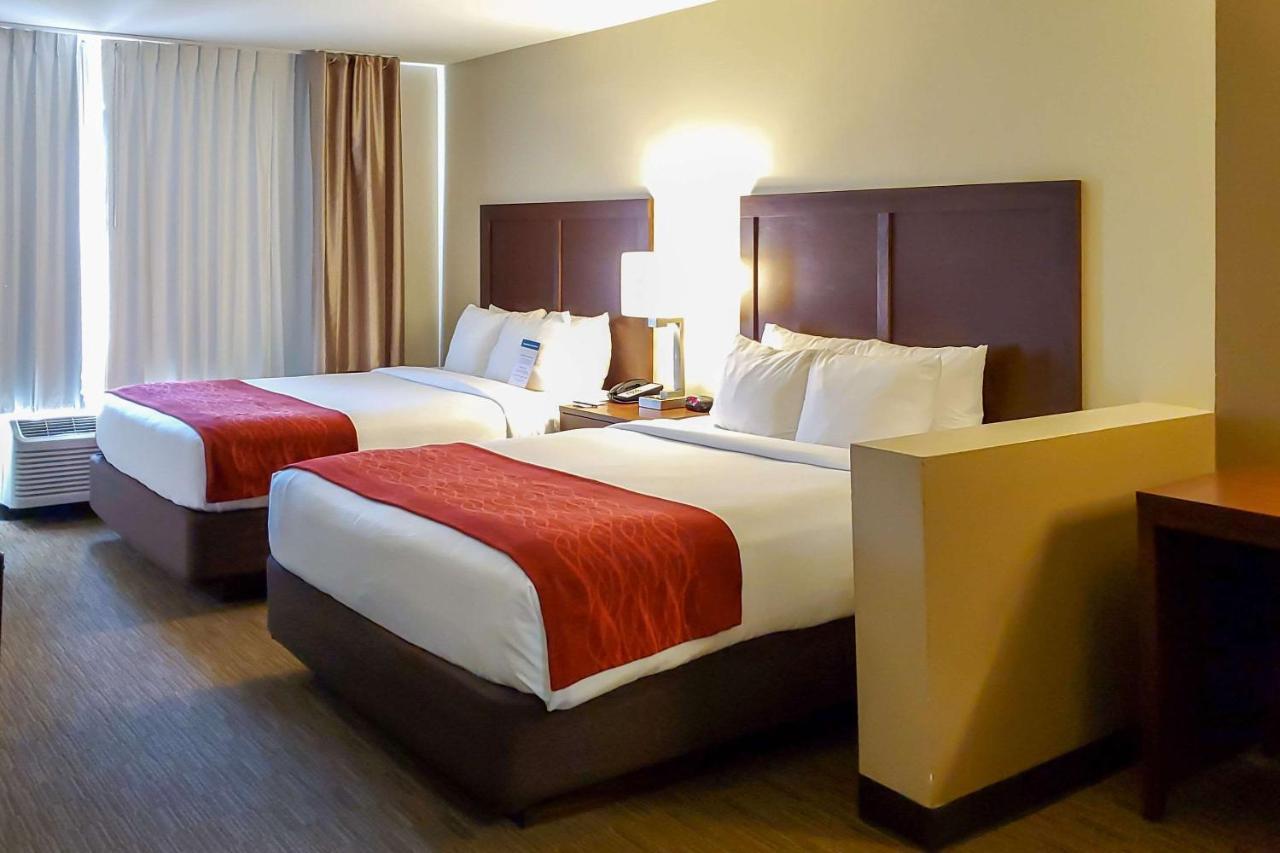 Comfort Inn & Suites Tempe Phoenix Sky Harbor Airport Bagian luar foto